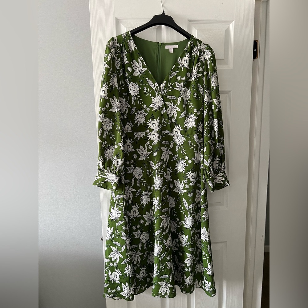Chelsea28 Green Floral Long Sleeve Dress - Picture 2 of 4